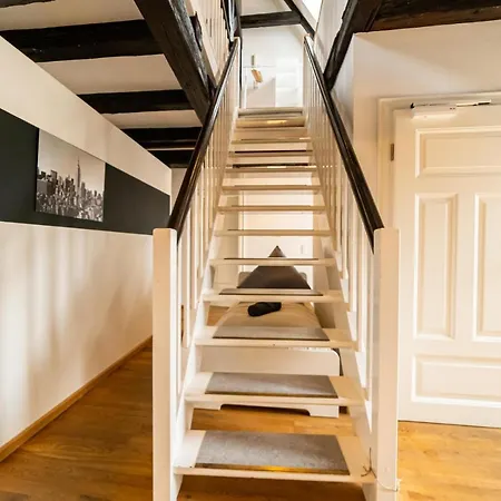 Fullhouse - Halle - R17 - 111sqm Loft - 8 Beds For 10 Guests *