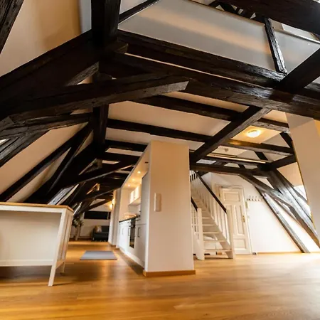 Fullhouse - Halle - R17 - 111sqm Loft - 8 Beds For 10 Guests