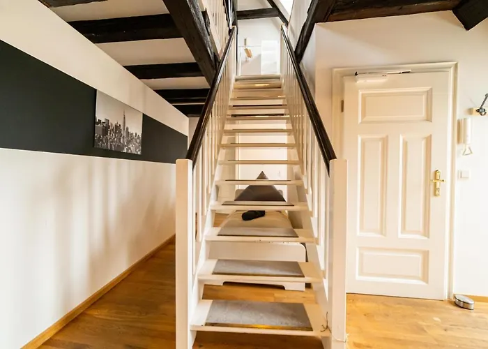 Fullhouse - Halle - R17 - 111sqm Loft - 8 Beds For 10 Guests *