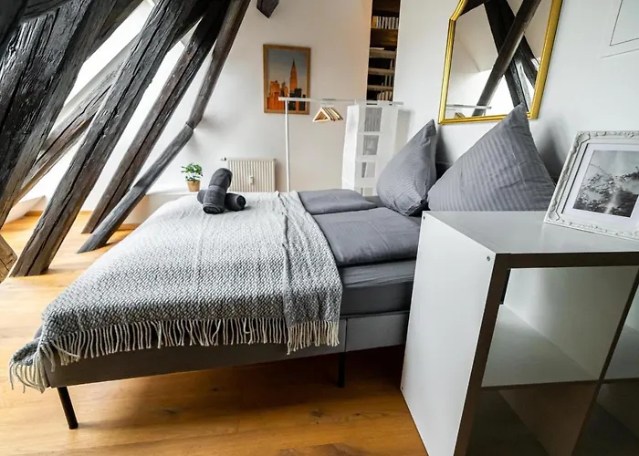 Fullhouse - Halle - R17 - 111sqm Loft - 8 Beds For 10 Guests Apartamento Halle (Saale)