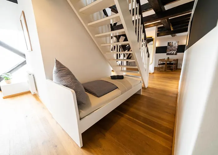 Fullhouse - Halle - R17 - 111sqm Loft - 8 Beds For 10 Guests Apartamento Halle (Saale)