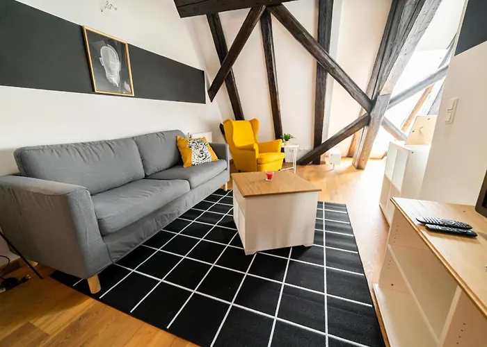 Fullhouse - Halle - R17 - 111sqm Loft - 8 Beds For 10 Guests *